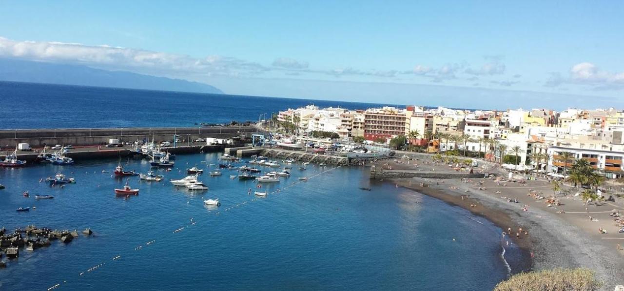 Beautiful Renovated Apartment With Air Conditioning Just Steps From The Sea In Playa San Juan Esterno foto
